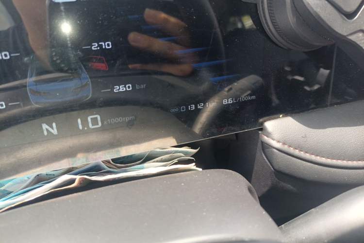 Used Roewe i5 2024 1.5L CVT Luxury Edition Odometer Close Up