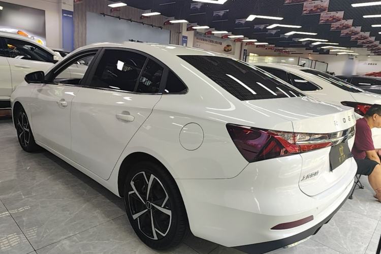 Used Roewe i5 2024 1.5L CVT Luxury Edition Rear Left 45 Deg