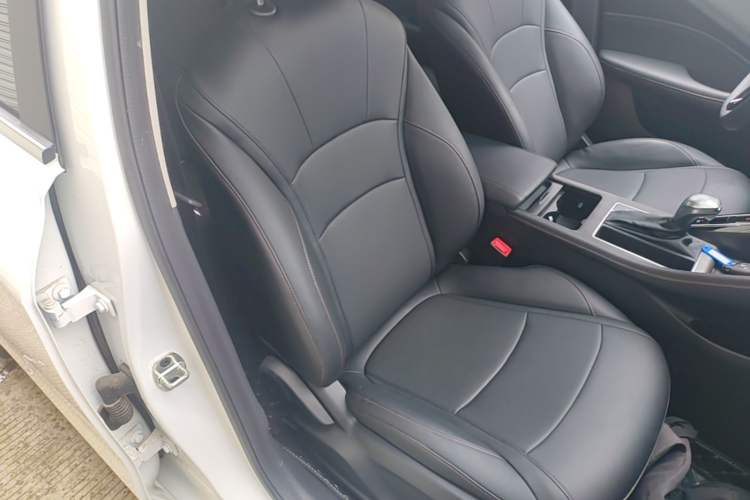 Used Roewe i5 2024 1.5L CVT Luxury Edition Right Front Seat