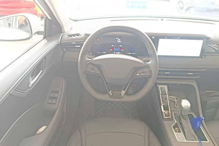 Used Roewe i5 2024 1.5L CVT Luxury Edition Steering Wheel