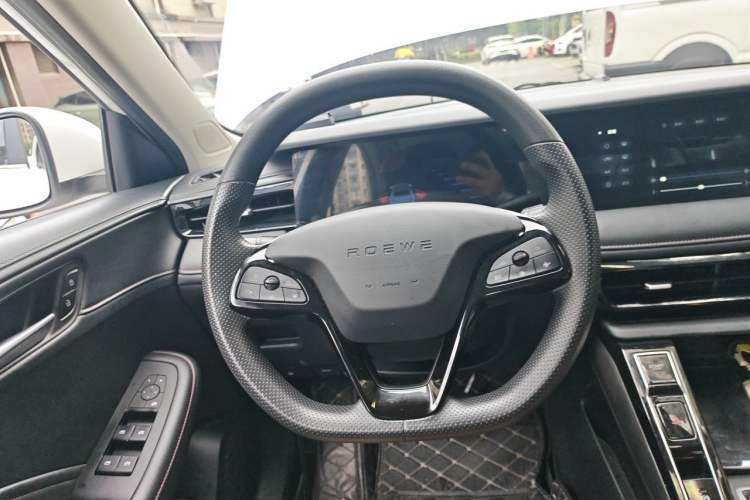 Used Roewe i5 2024 1.5L CVT Luxury Edition Steering Wheel