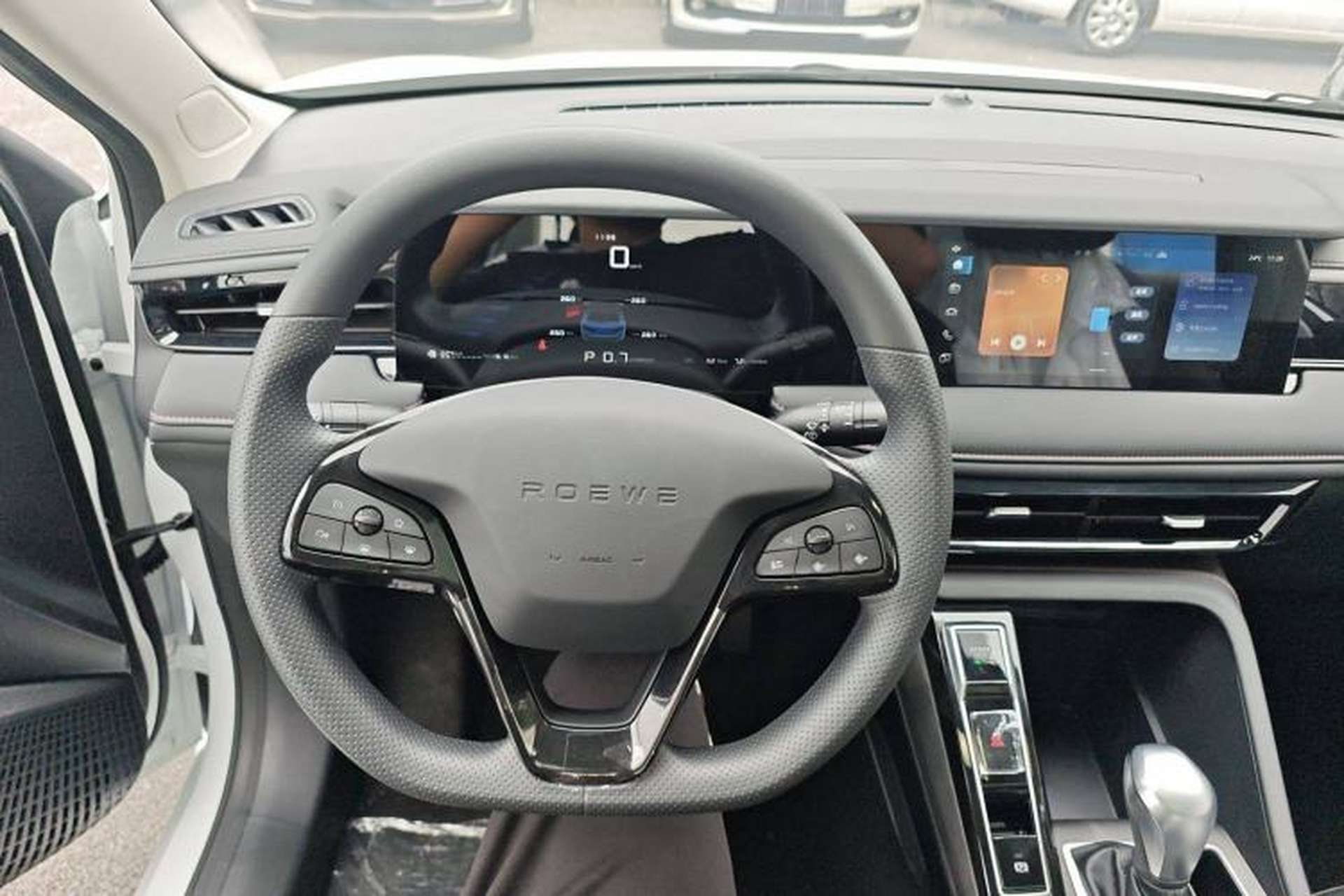 Used Roewe i5 2024 1.5L CVT Luxury Edition Steering Wheel