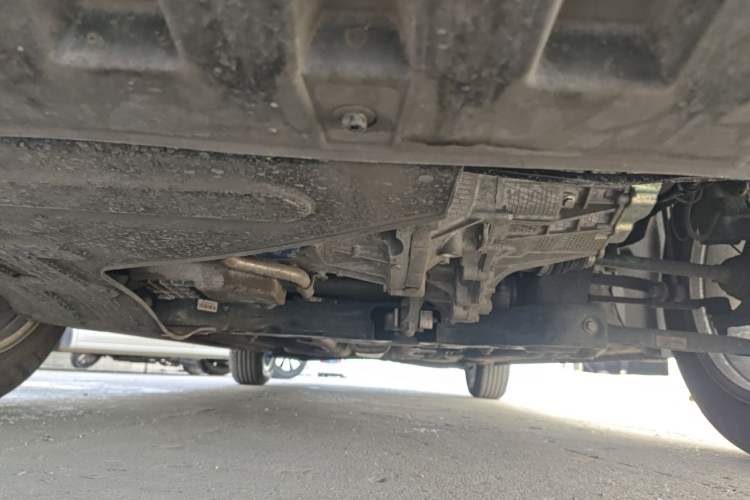 Used Roewe i5 2026 Model 1.5L Manual Comfort Version Chassis Front