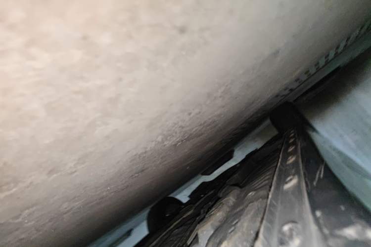 Used Roewe i5 2026 Model 1.5L Manual Comfort Version Chassis Rear Left