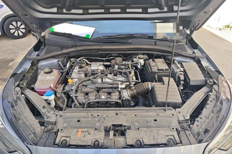 Used Roewe i5 2026 Model 1.5L Manual Comfort Version Engine Bay