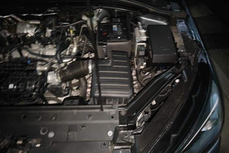 Used Roewe i5 2026 Model 1.5L Manual Comfort Version Engine Bay Left