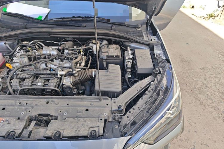 Used Roewe i5 2026 Model 1.5L Manual Comfort Version Engine Bay Left