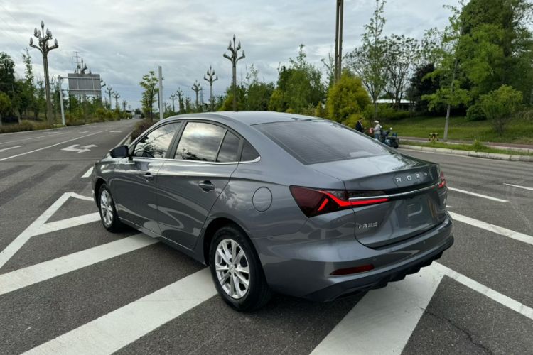 Used Roewe i5 2026 Model 1.5L CVT Luxury Version Exterior 1