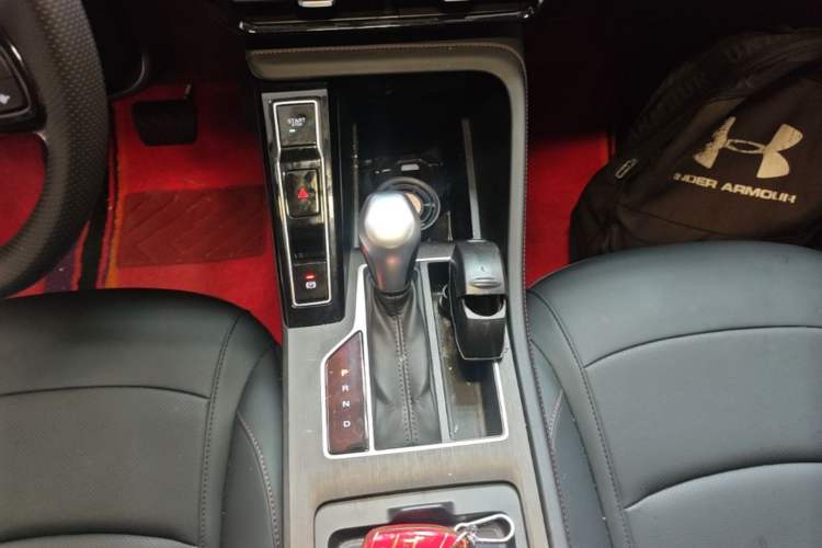 Used Roewe i5 2026 Model 1.5L CVT Prestige Version Gear Lever