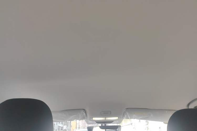 Used Roewe i5 2026 Model 1.5L Manual Comfort Version Headliner