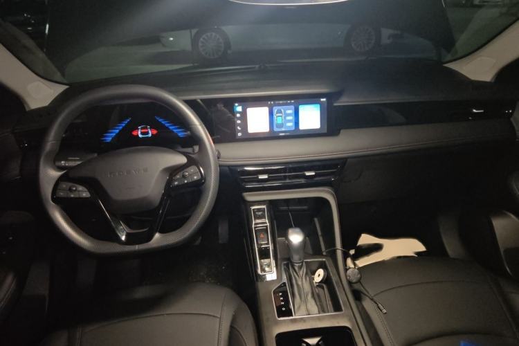 Used Roewe i5 2026 Model 1.5L CVT Luxury Version Interior 2