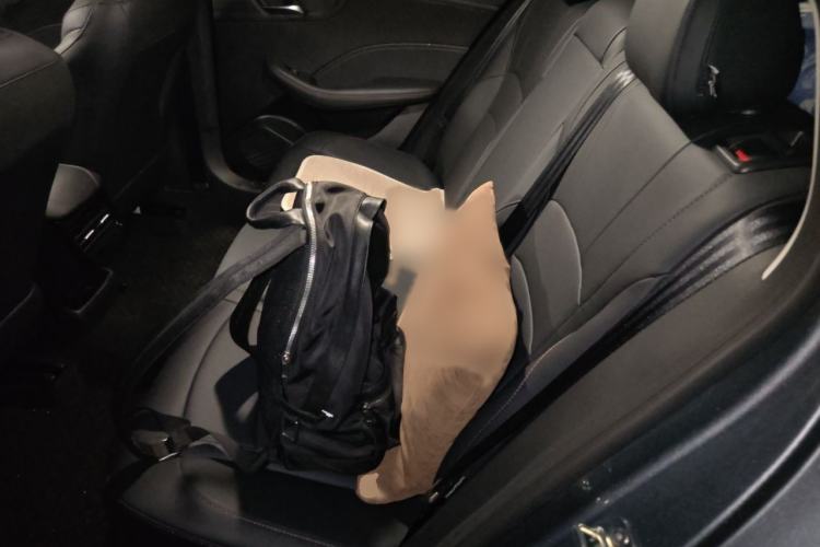 Used Roewe i5 2026 Model 1.5L CVT Luxury Version Interior 4