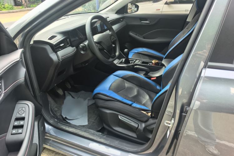 Used Roewe i5 2026 Model 1.5L Manual Comfort Version Left Front Seat