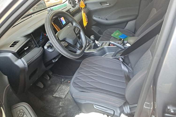 Used Roewe i5 2026 Model 1.5L Manual Comfort Version Left Front Seat