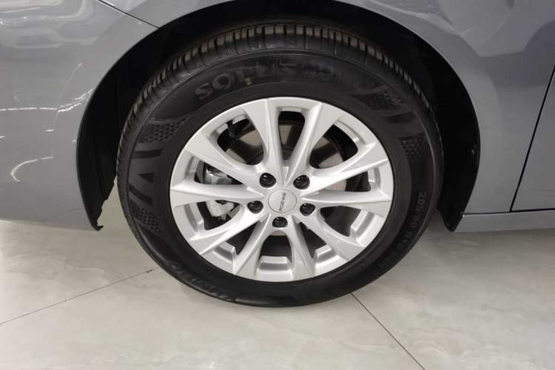 Used Roewe i5 2026 Model 1.5L CVT Luxury Version Left Front Wheel Hub