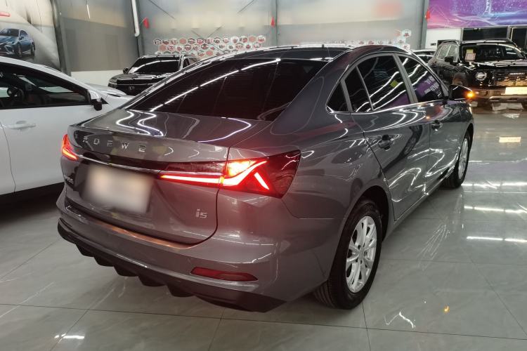 Used Roewe i5 2026 Model 1.5L CVT Luxury Version Rear Right 45 Deg