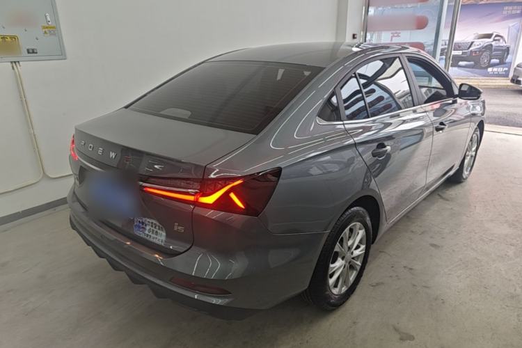 Used Roewe i5 2026 Model 1.5L CVT Luxury Version Rear Right 45 Deg