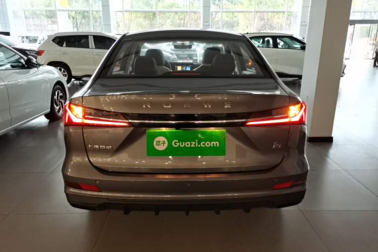 Used Roewe i5 2026 Model 1.5L CVT Luxury Version Rear