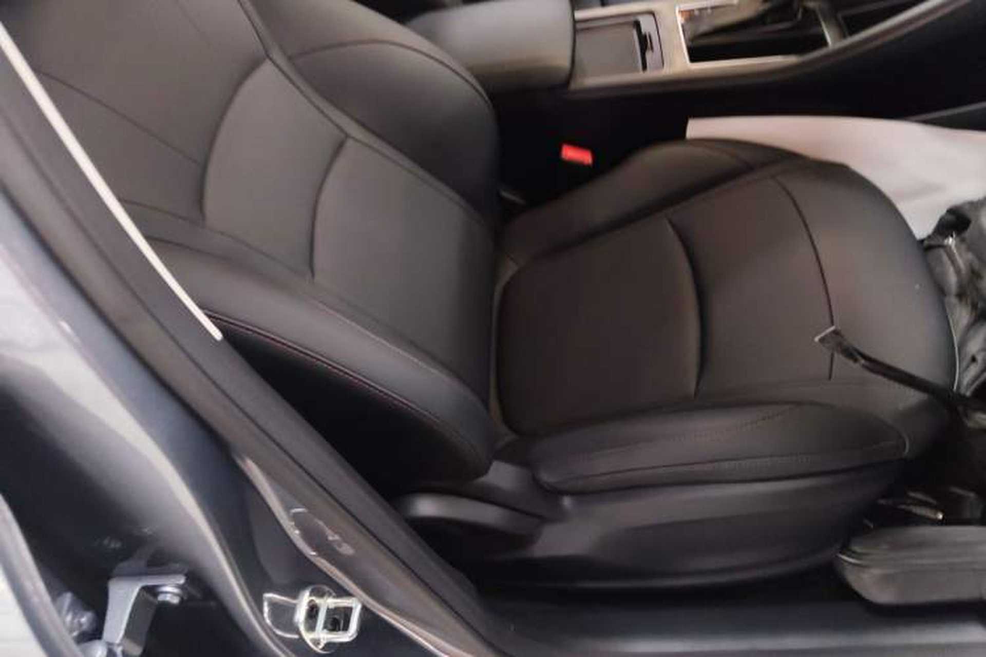 Used Roewe i5 2026 Model 1.5L CVT Luxury Version Right Front Seat