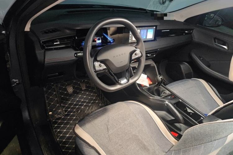 Used Roewe i5 2026 Model 1.5L Manual Comfort Version Steering Wheel