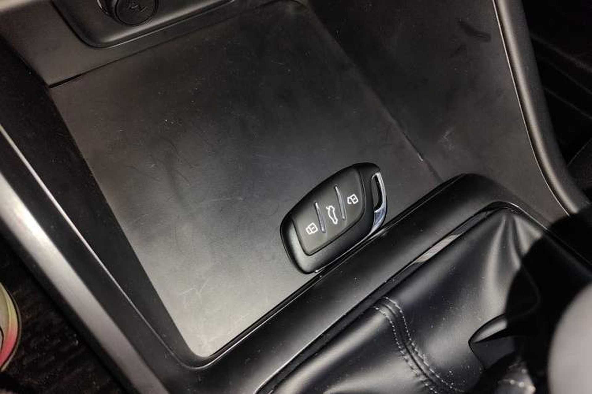 Used Roewe i5 2026 Model 1.5L Manual Comfort Version Vehicle Key