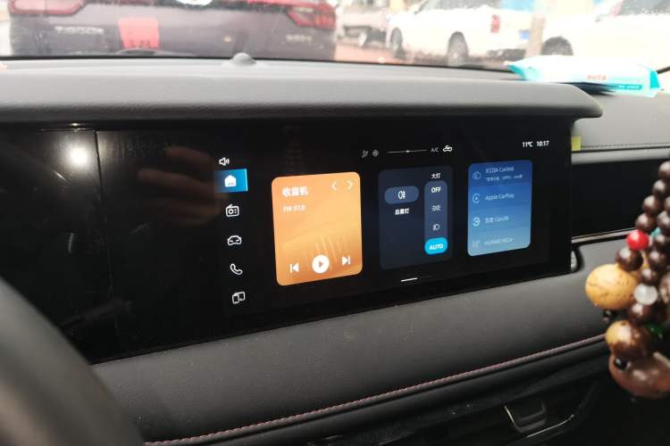 Used Roewe i5 2026 Model 1.5L Manual Comfort Version Audio And AC Panel