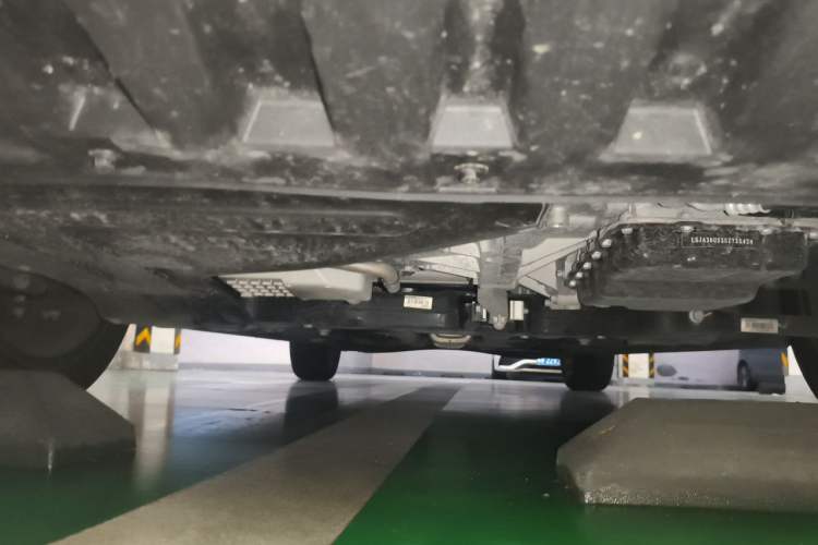 Used Roewe i5 2026 Model 1.5L CVT Prestige Version Chassis Front