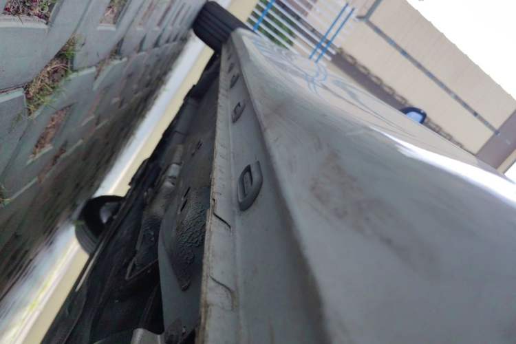 Used Roewe i5 2026 Model 1.5L Manual Comfort Version Chassis Rear Left