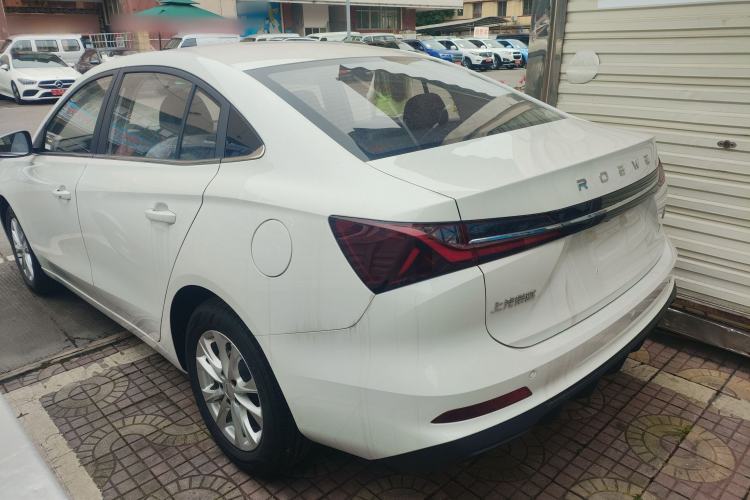 Used Roewe i5 2026 Model 1.5L CVT Luxury Version Exterior 3