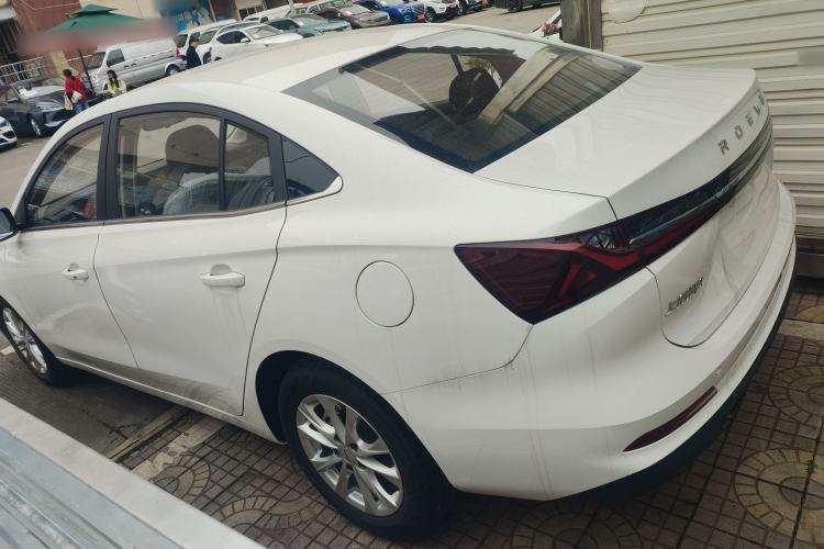 Used Roewe i5 2026 Model 1.5L CVT Luxury Version Exterior 5