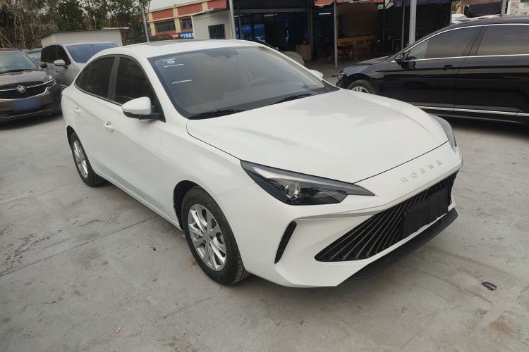 Used Roewe i5 2026 Model 1.5L CVT Luxury Version Front Right 45 Deg