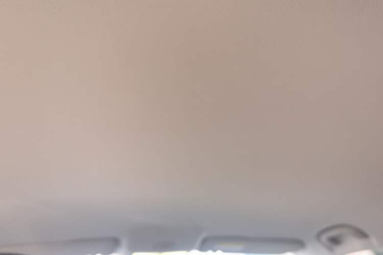 Used Roewe i5 2026 Model 1.5L Manual Comfort Version Headliner