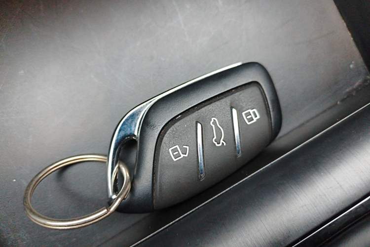 Used Roewe i5 2026 Model 1.5L Manual Comfort Version Interior 1