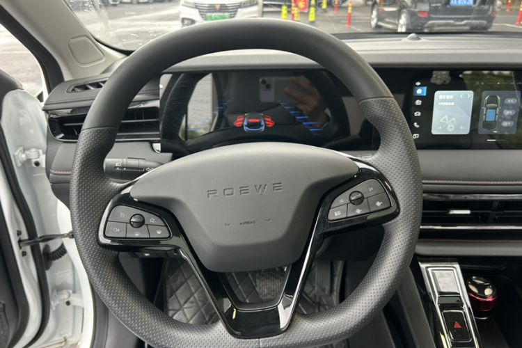 Used Roewe i5 2026 Model 1.5L CVT Luxury Version Interior 4