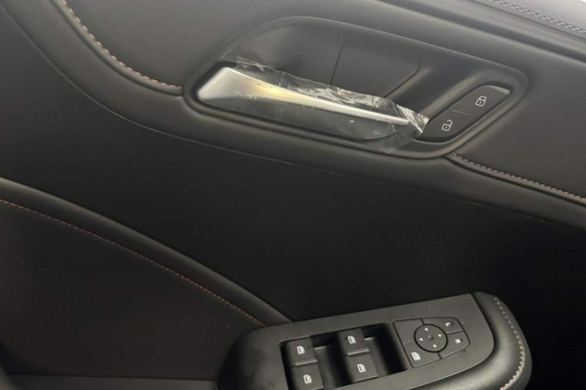 Used Roewe i5 2026 Model 1.5L Manual Comfort Version Interior 8