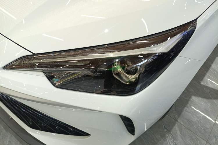 Used Roewe i5 2026 Model 1.5L CVT Luxury Version Left Front Headlight