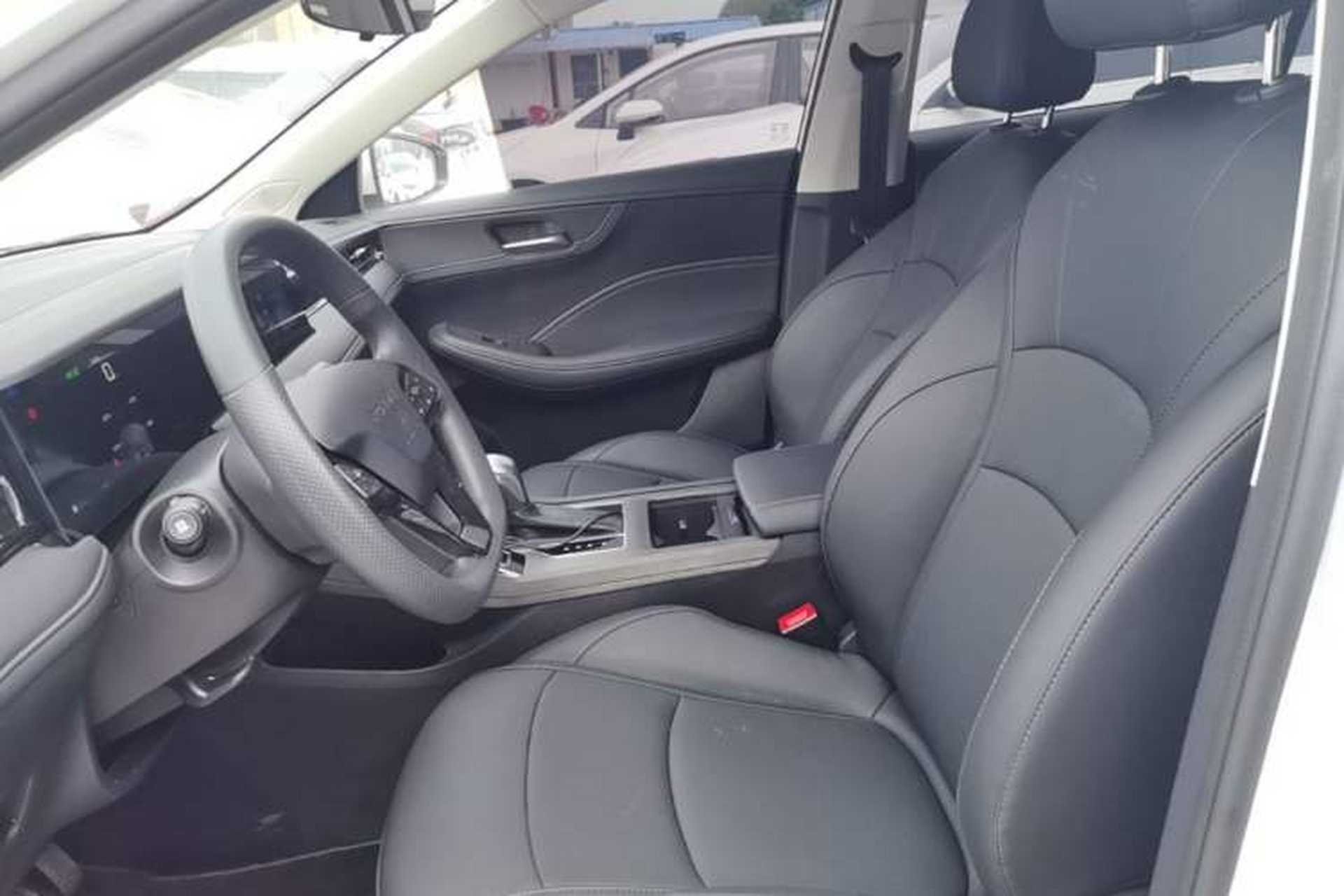 Used Roewe i5 2026 Model 1.5L CVT Luxury Version Left Front Seat
