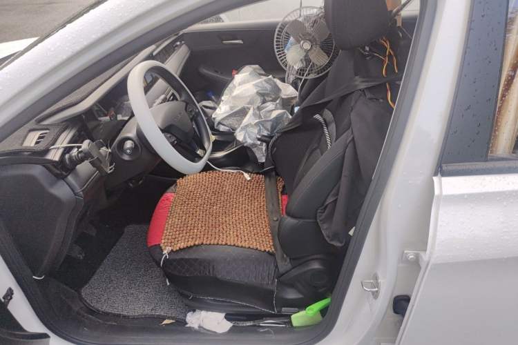 Used Roewe i5 2026 Model 1.5L Manual Comfort Version Left Front Seat