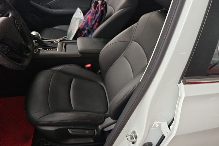 Used Roewe i5 2026 Model 1.5L CVT Luxury Version Left Front Seat