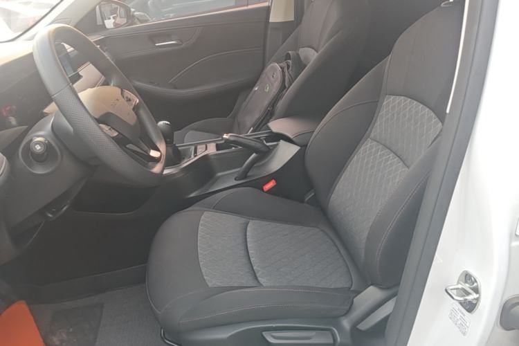 Used Roewe i5 2026 Model 1.5L Manual Comfort Version Left Front Seat
