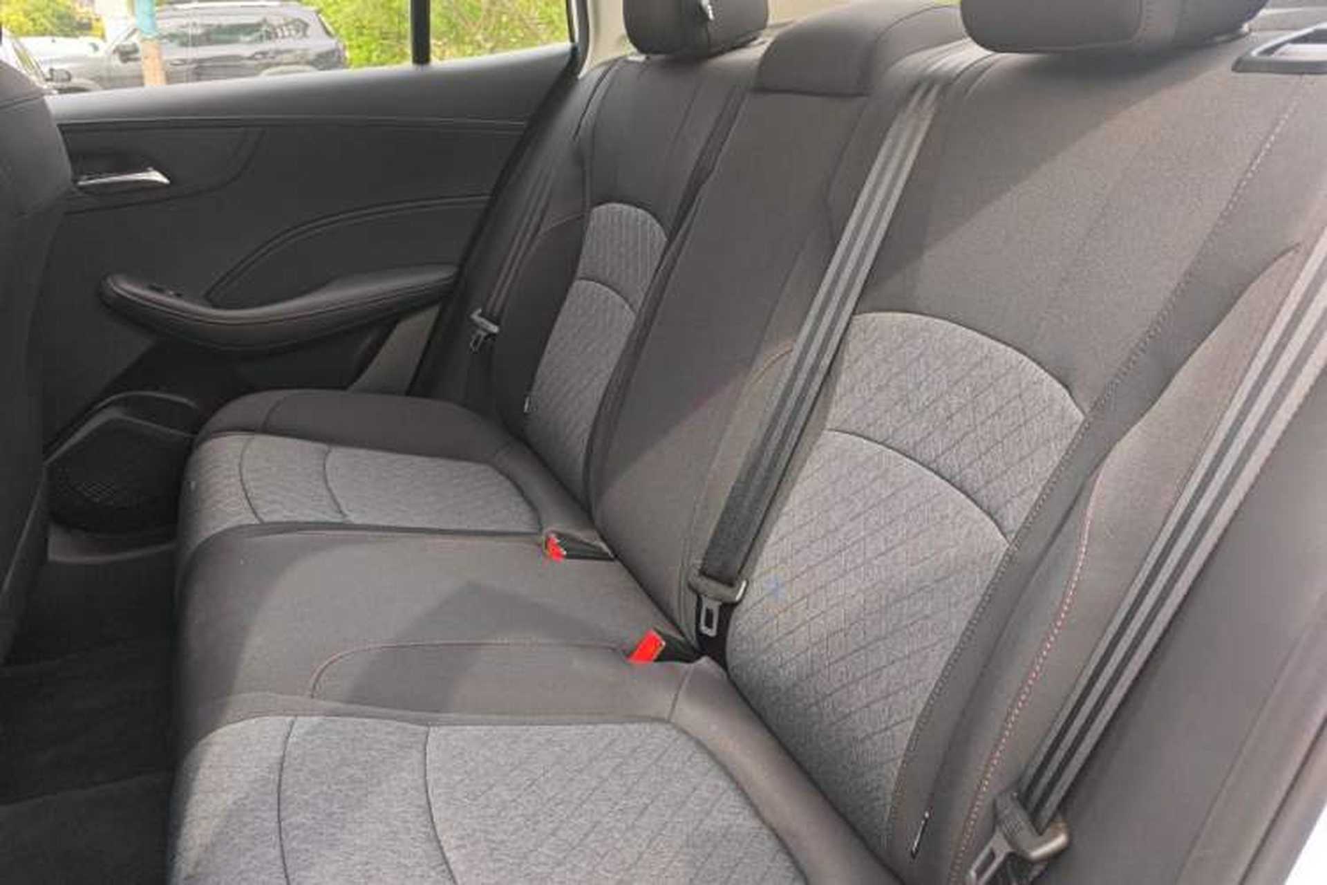 Used Roewe i5 2026 Model 1.5L Manual STD Left Rear Seat