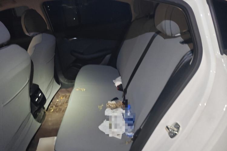 Used Roewe i5 2026 Model 1.5L Manual Comfort Version Left Rear Seat