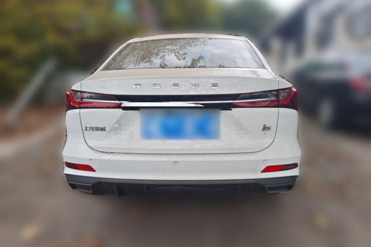 Used Roewe i5 2026 Model 1.5L Manual Comfort Version Rear