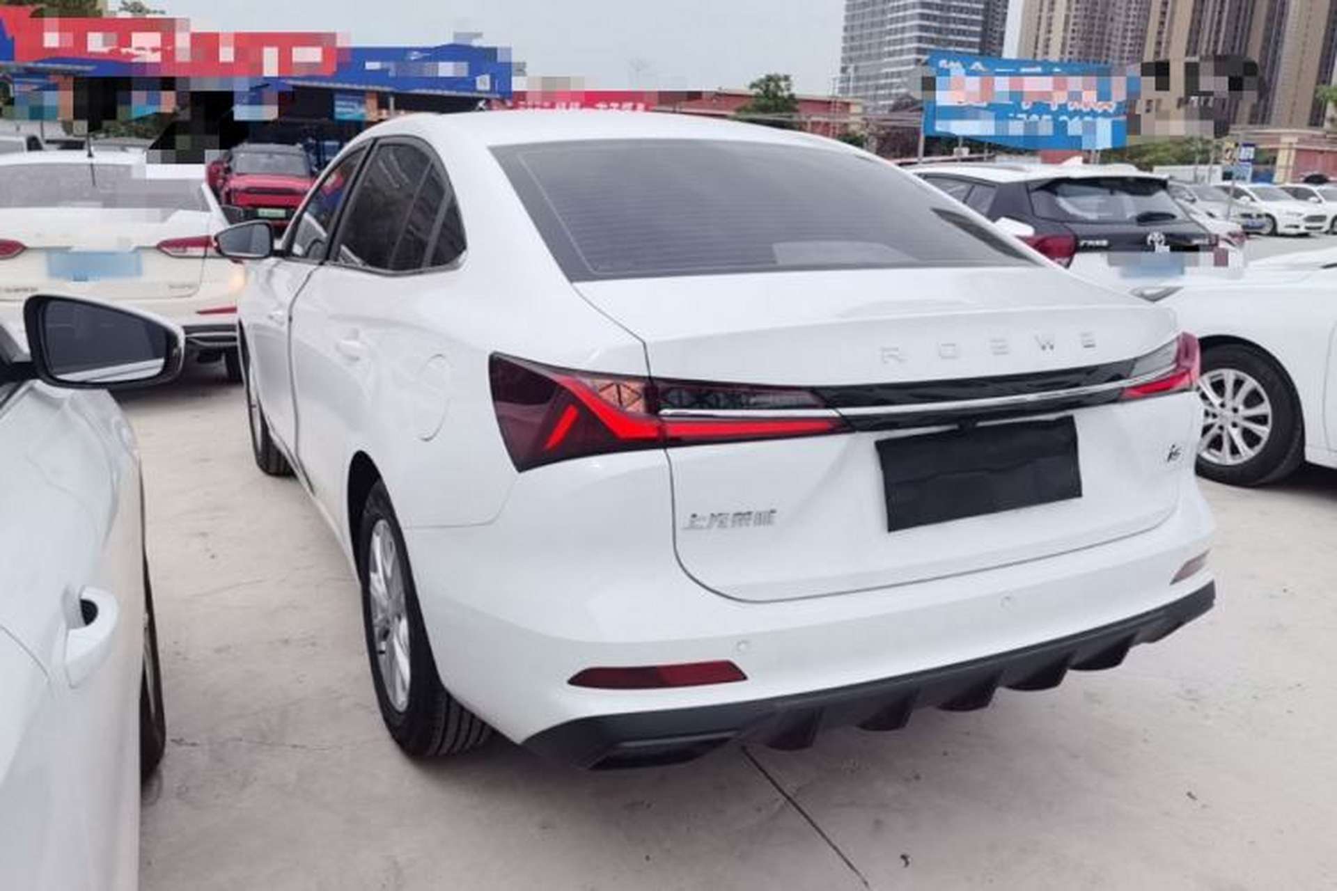 Used Roewe i5 2026 Model 1.5L CVT Luxury Version Rear Left 45 Deg