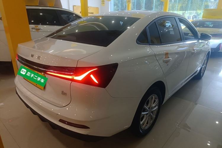 Used Roewe i5 2026 Model 1.5L Manual Comfort Version Rear Right 45 Deg