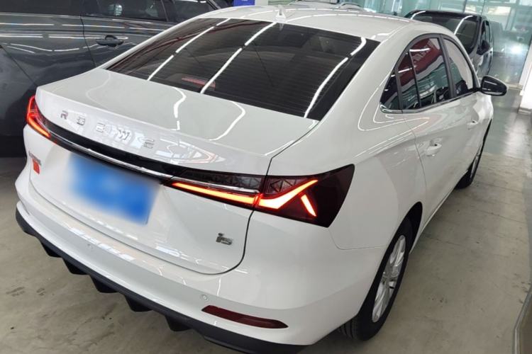 Used Roewe i5 2026 Model 1.5L CVT Luxury Version Rear Right 45 Deg
