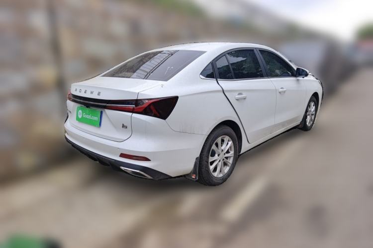 Used Roewe i5 2026 Model 1.5L CVT Luxury Version Rear Right 45 Deg