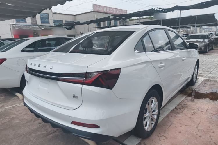 Used Roewe i5 2026 Model 1.5L CVT Luxury Version Rear Right 45 Deg
