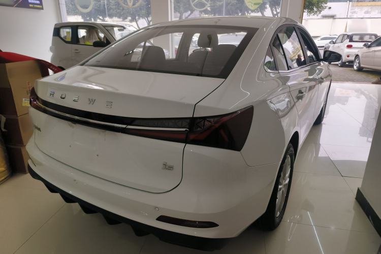 Used Roewe i5 2026 Model 1.5L CVT Luxury Version Rear Right 45 Deg