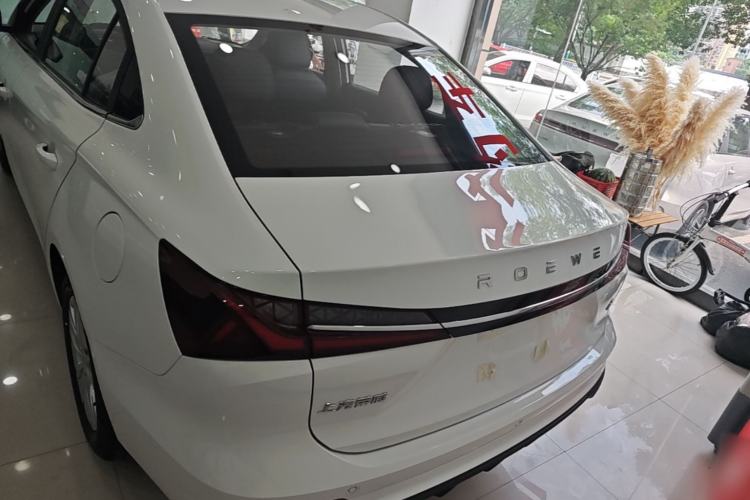 Used Roewe i5 2026 Model 1.5L CVT Luxury Version Rear